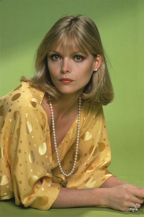 michelle pfeiffer boobs|25 Fascinating Photographs of a Young Michelle Pfeiffer in the。